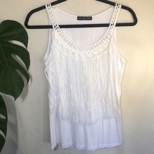 Kim & Cami flapper style tank top with crocheted detail on top. Size small